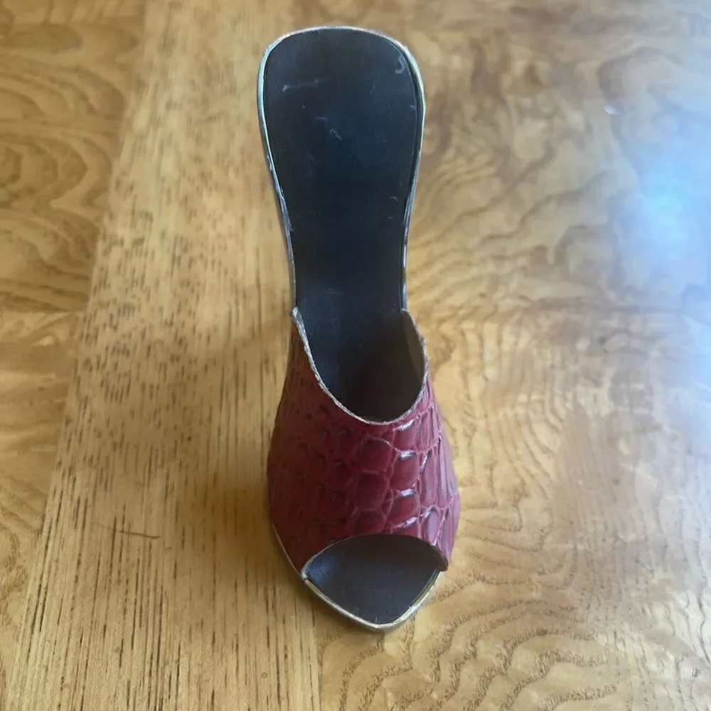 RED SNAKESKIN High Heel Bottle Opener!